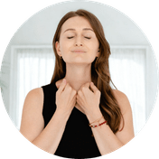 Ania Fondatrice Experte Intégrative Faceyoga