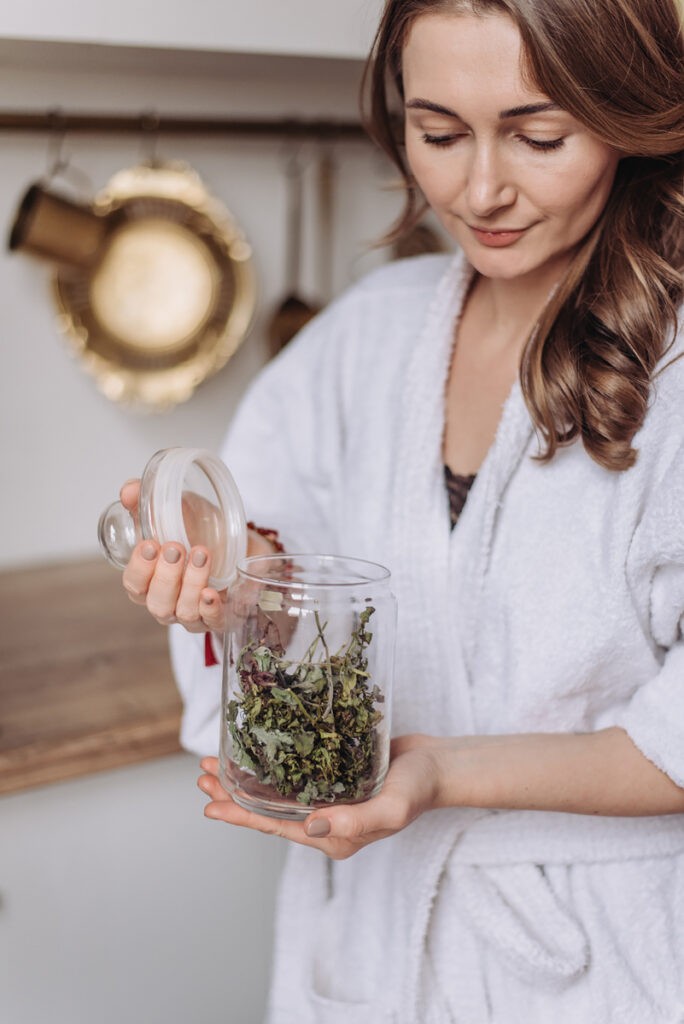 Le Biohacking propose alors de revenir à l’essentiel